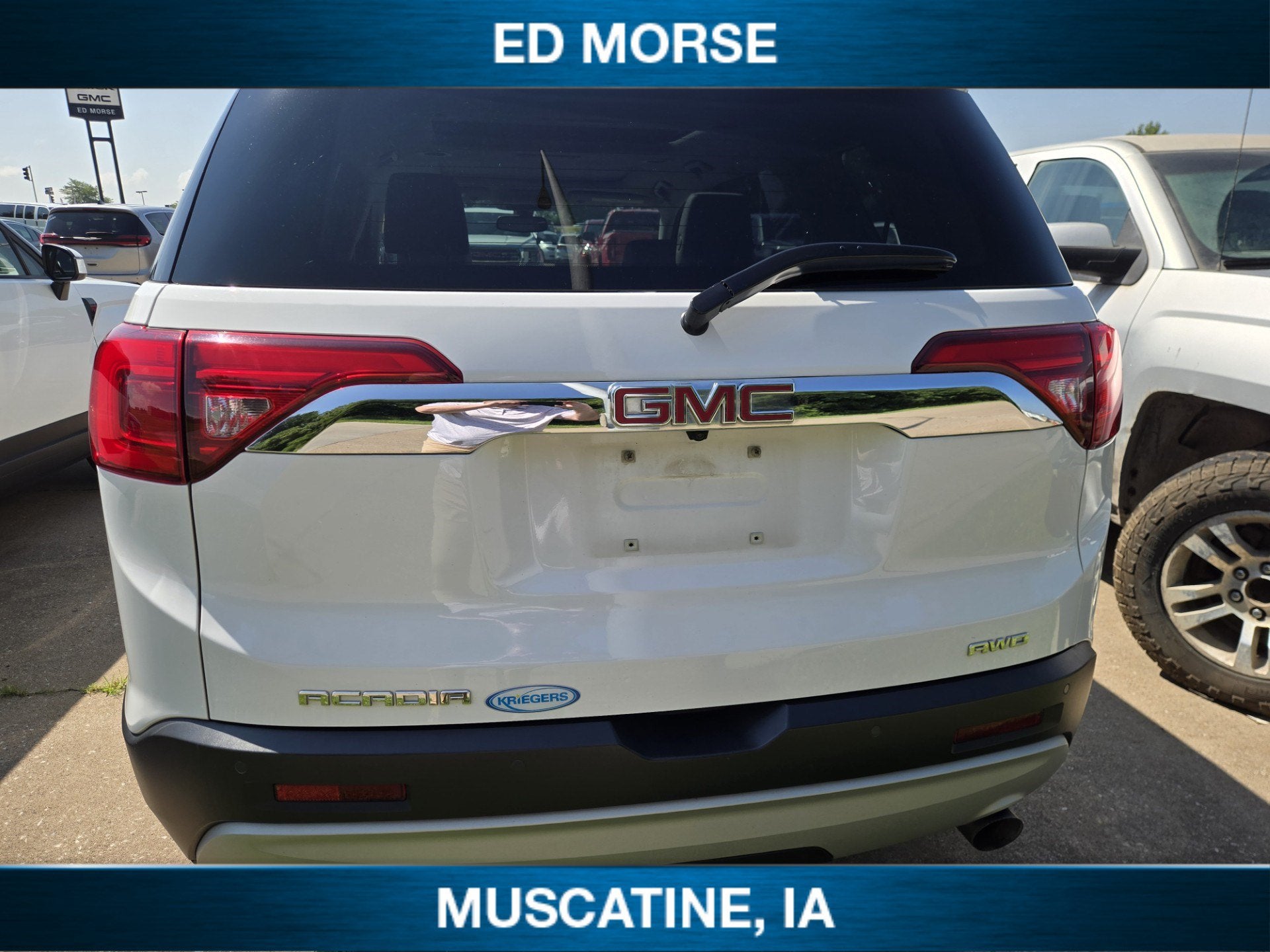 2019 GMC Acadia SLT