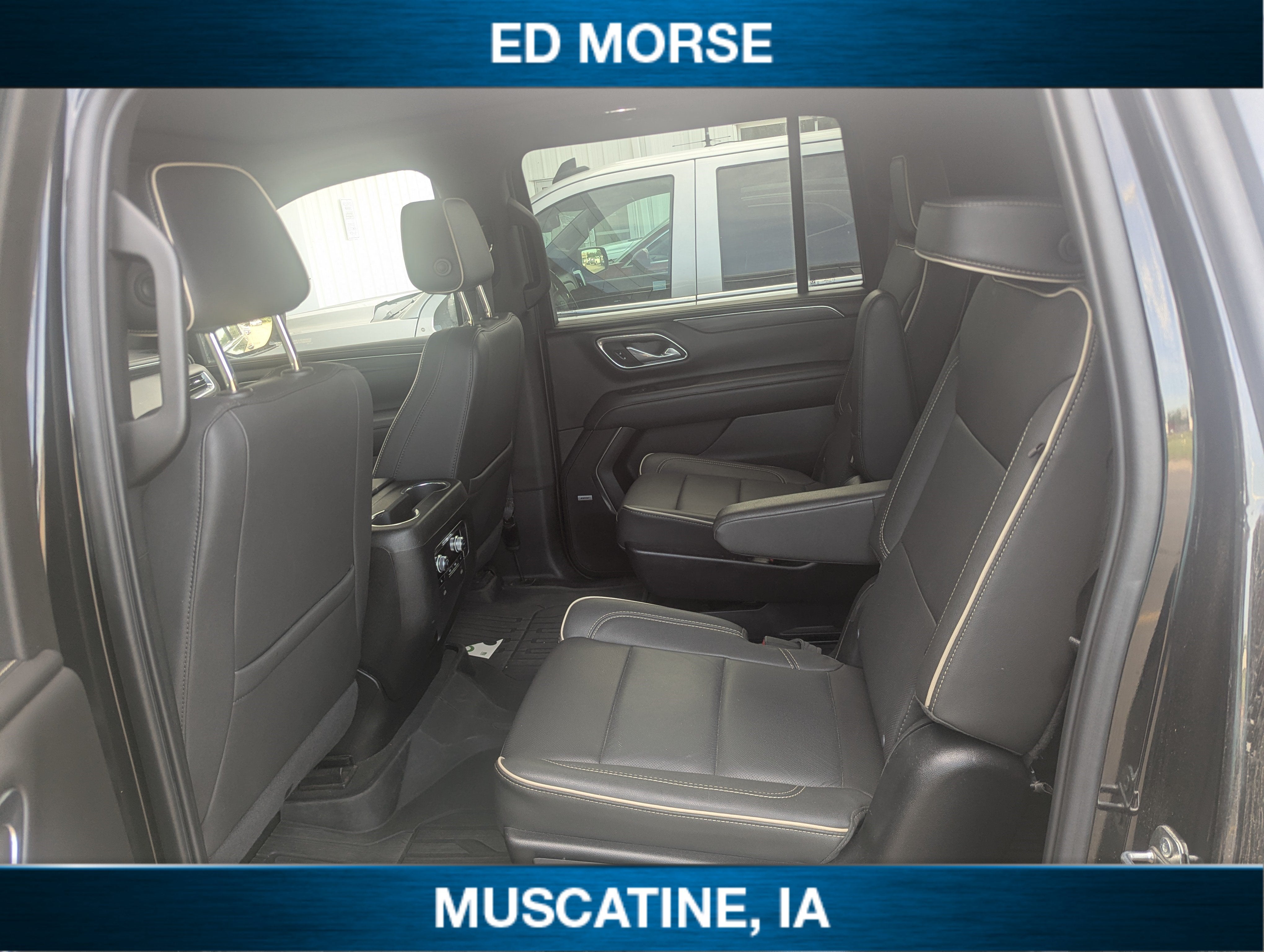 2024 GMC Yukon XL SLT