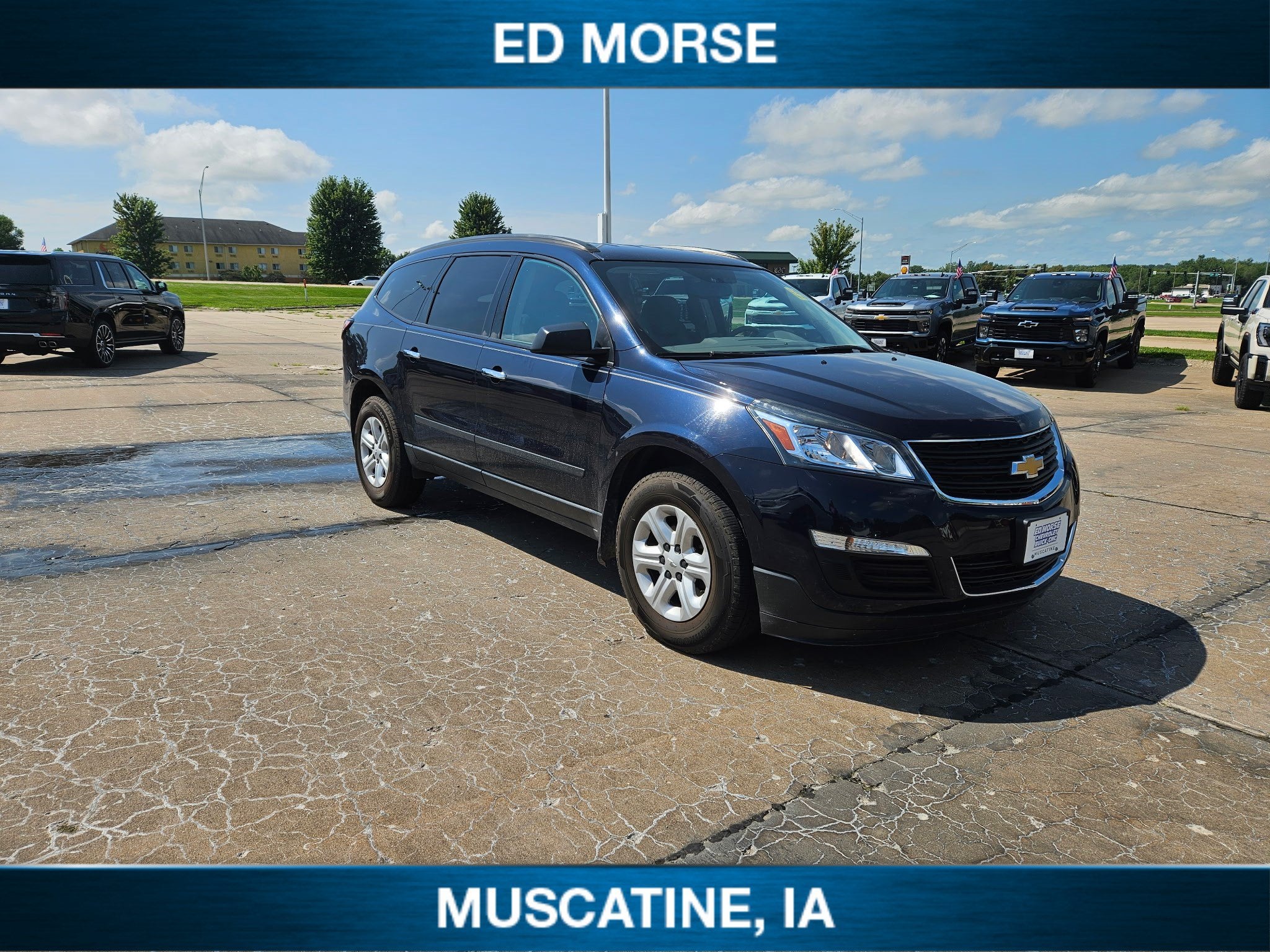 2017 Chevrolet Traverse LS