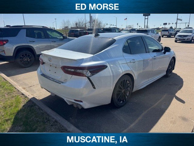 2022 Toyota Camry XSE AWD