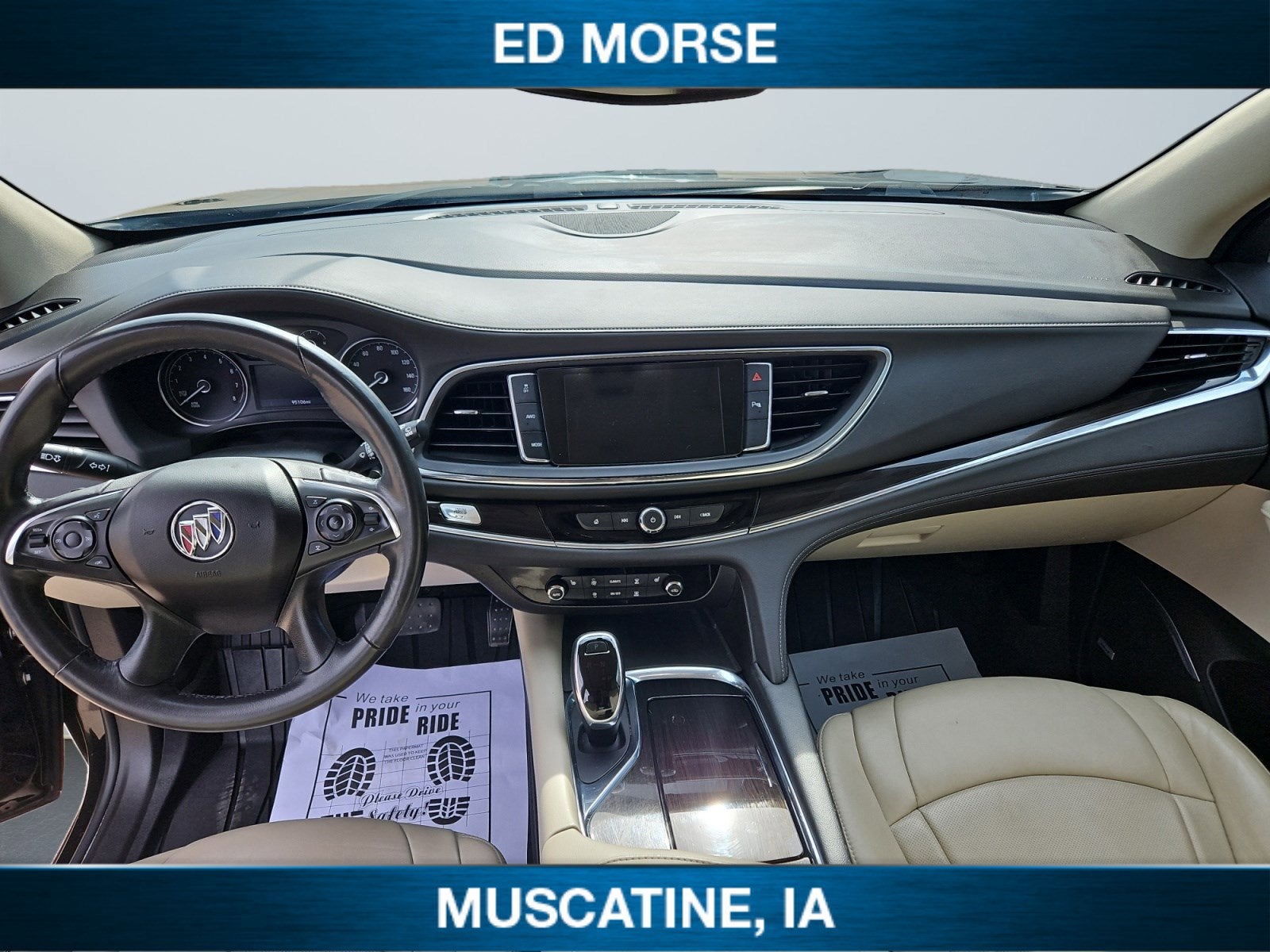 2020 Buick Enclave Essence