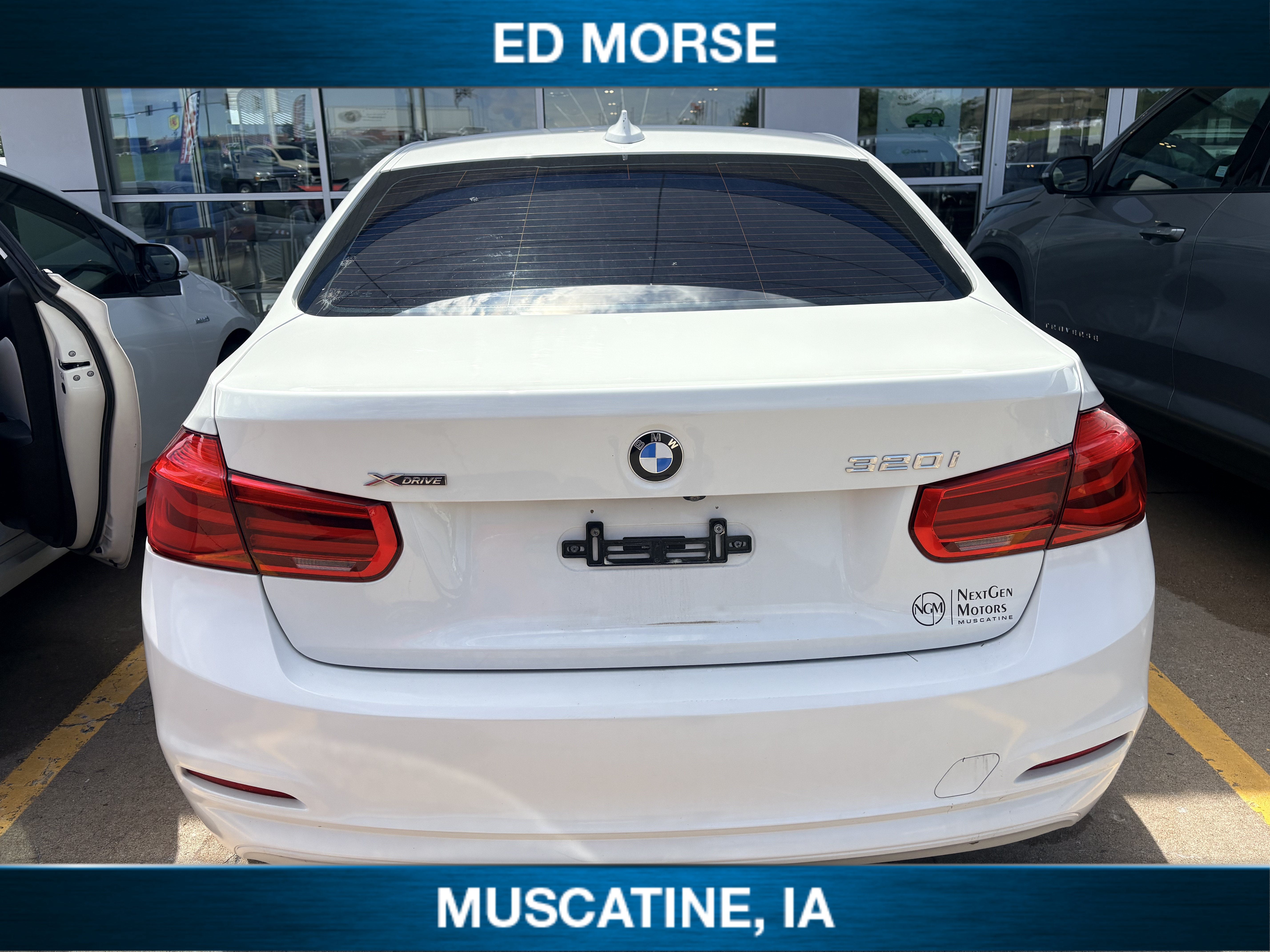 2018 BMW 320i xDrive